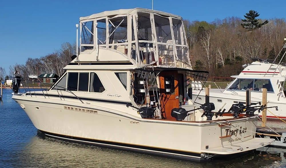 Tracy Lee Charters new Chris Craft charter fishing boat